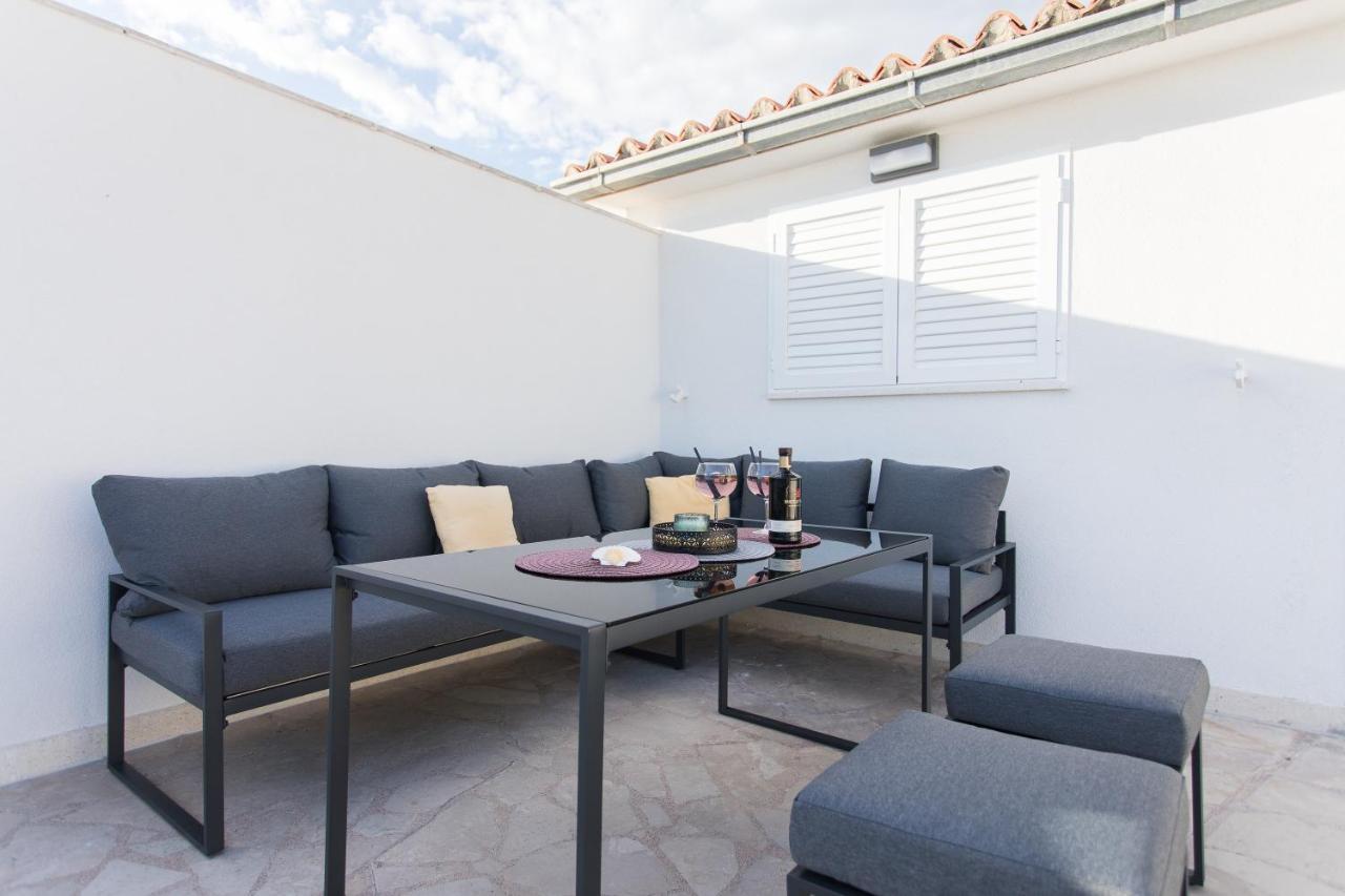 Apartment Gold Podstrana Ngoại thất bức ảnh