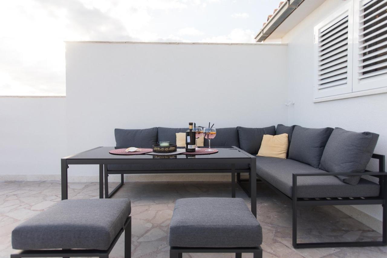 Apartment Gold Podstrana Ngoại thất bức ảnh